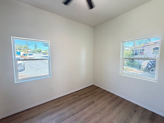 5th image of 3901 Manzanita Dr #D