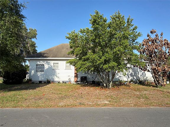 5th image of 231 AVENUE A NE
