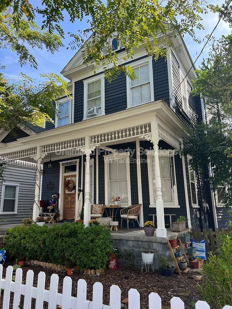 1 bed, 1.0 bath, $1,450 — Photo 2