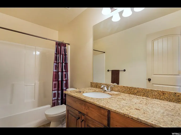 1252 N Willowbrook Ln — Photo 20