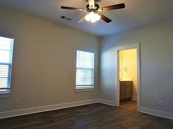 3601 Leafy Pass — Photo 11