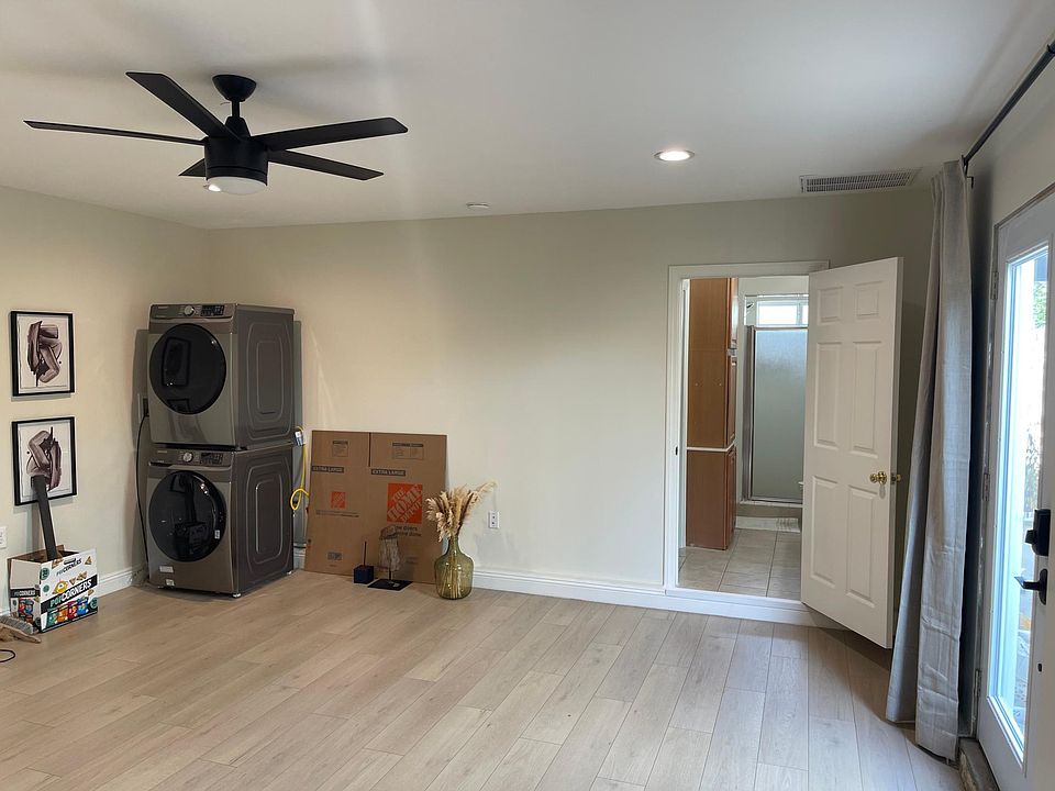 1st image of 17000 Gault St #2