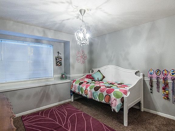 4th image of 2621 N 230 E