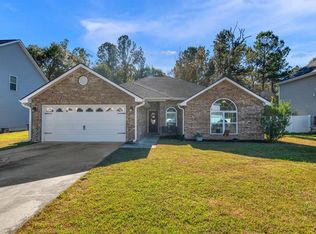 1287 Peacock Trl, Hinesville, GA 31313