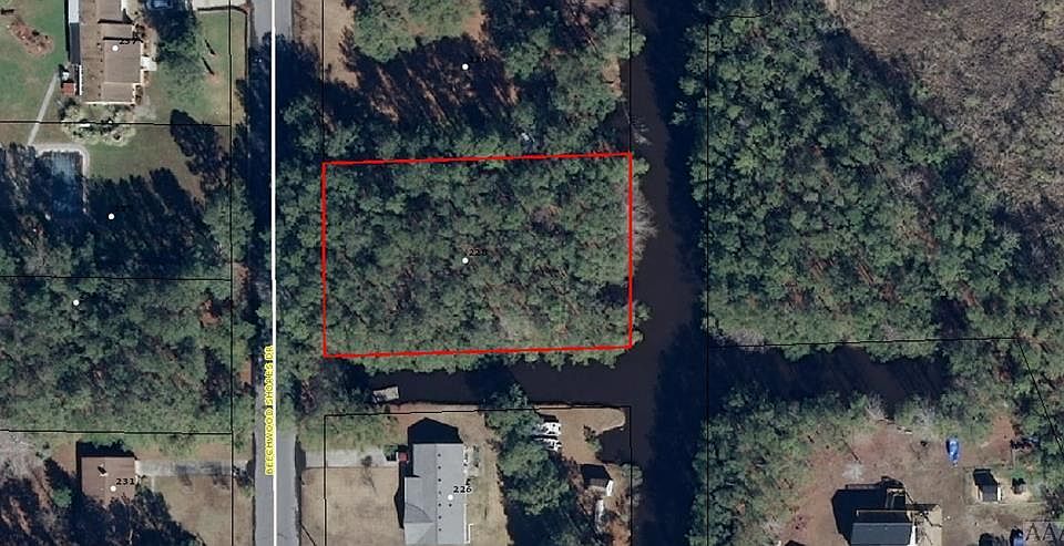 2nd image of 228 Beechwood Shores Dr