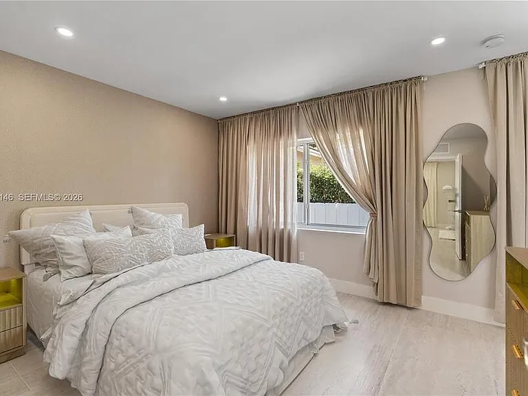 1345 SW 14th Ave — Photo 20