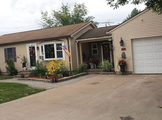 135 Polaski Ave, Chicopee, MA 01013