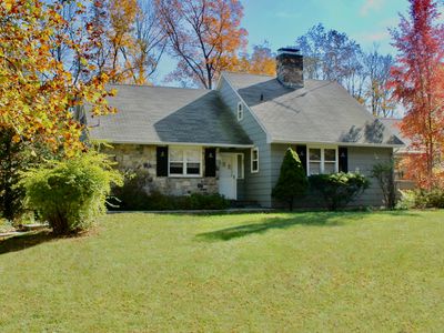 53 Edgewood Rd, Katonah, NY, 10536