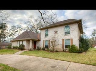 302 Augusta Dr, Huntsville, TX 77340