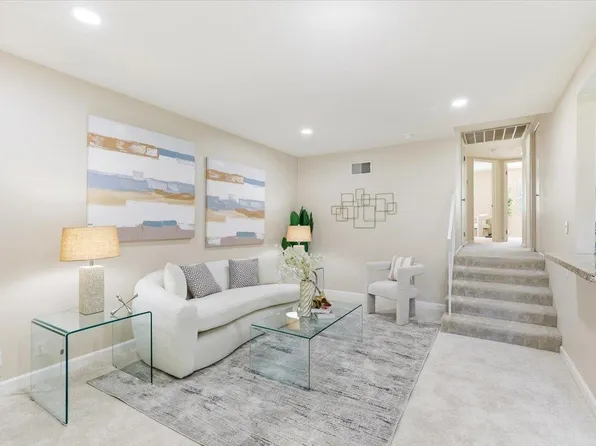 479 Costa Mesa Ter APT B, Sunnyvale, CA 94085
