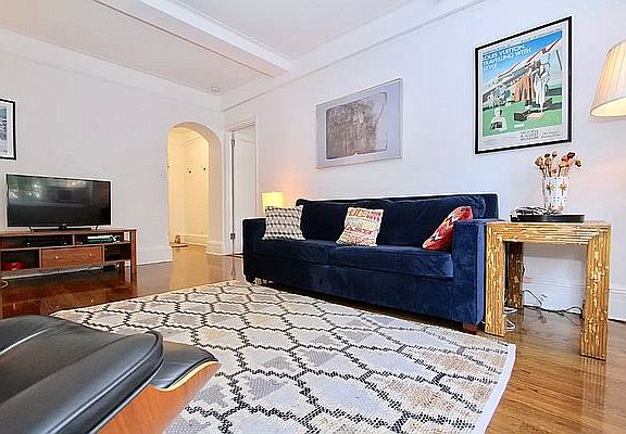 3rd image of 115 W 86th St #4E