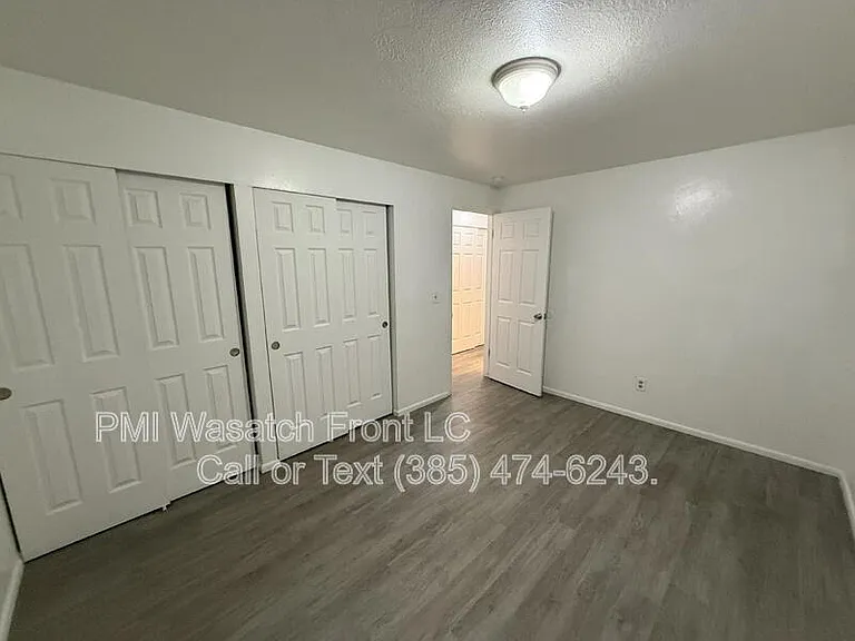 211 W 4850 S #B — Photo 4