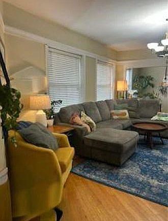 4th image of 4665 N Manor Ave #2
