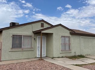 1157 Rancho Elegante Dr, Calexico, CA 92231