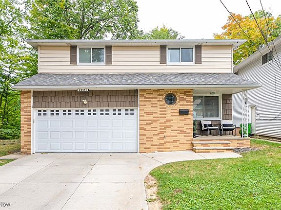 2nd image of 24551 Oakhill Dr