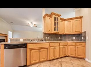 11005 SW 7th Cir #1, Yukon, OK 73099