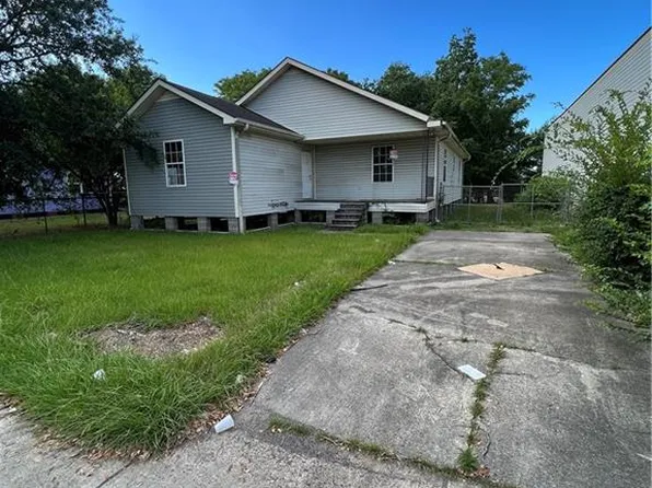5025 Saint Claude Ave, New Orleans, LA 70117
