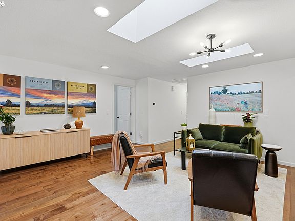 4th image of 5711 McEwan Rd