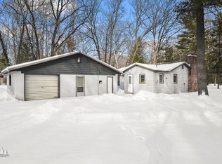 1631 Oakwood St, Lewiston, MI 49756