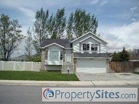 1st image of 1396 W 1835th St N