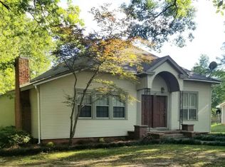 515 Rose St, Philadelphia, MS 39350
