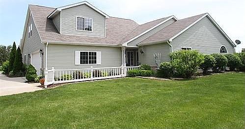 1st image of 2919 Lake Pointe Dr