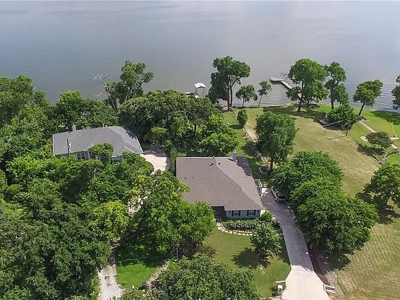 2nd image of 7579 Surfside Dr