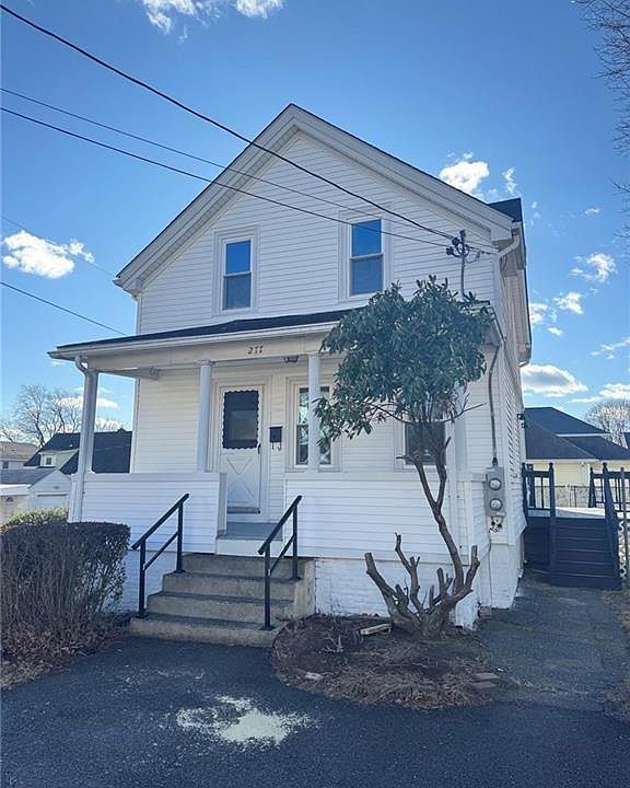 1st image of 277 Mauran Ave Floor 1