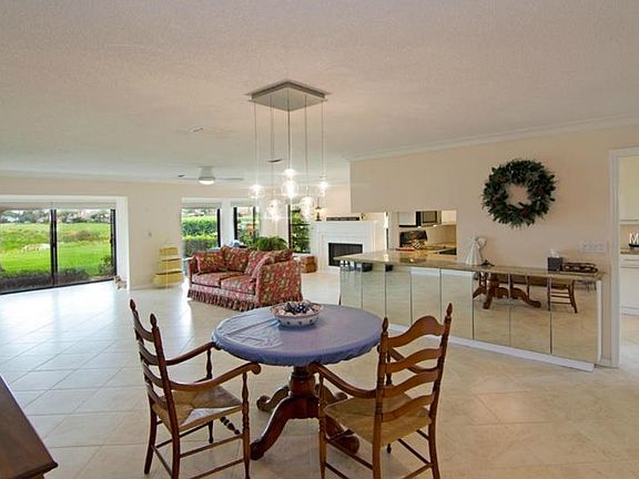 2nd image of 7389 Ballantrae Pl