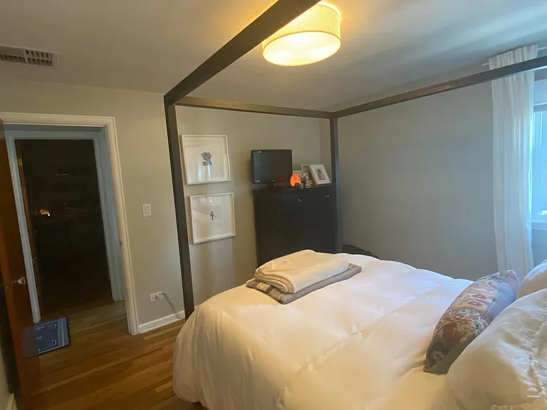 3237 S Emerson St — Photo 14