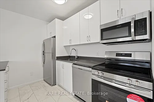 3111 Eglinton Ave E Photo 1