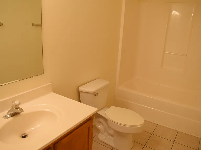 2500 Hawes Ct — Photo 20
