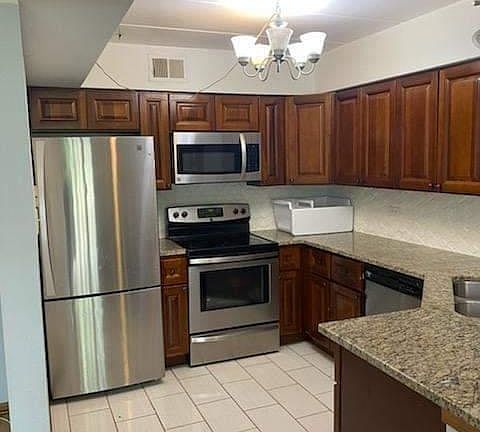 2nd image of 5021 Briartree Ln APT 302