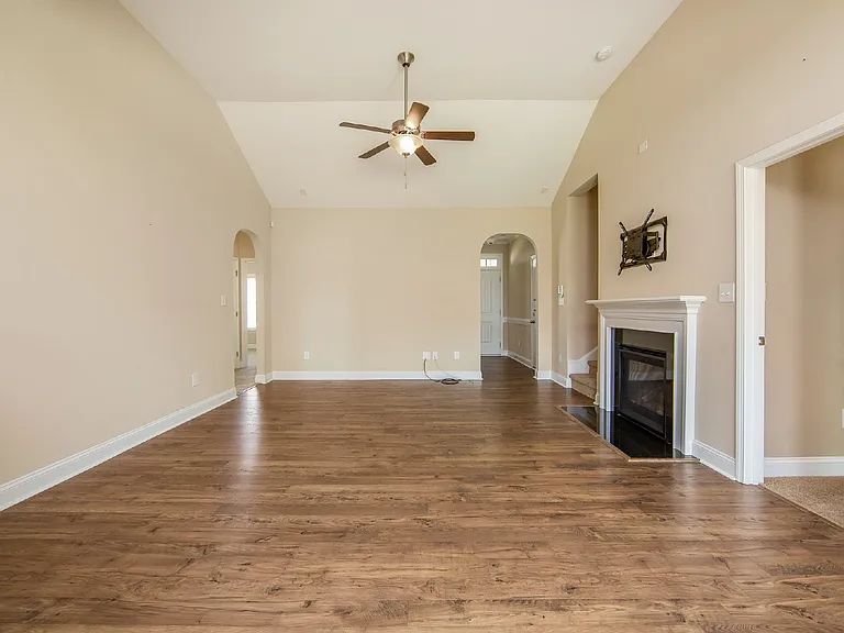 620 Stonebriar Ave — Photo 18
