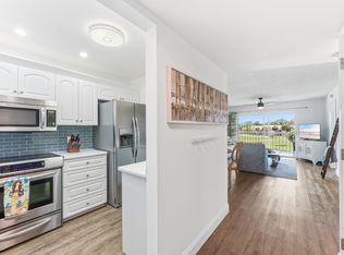 300 Forest Lakes Blvd APT 312, Naples, FL 34105