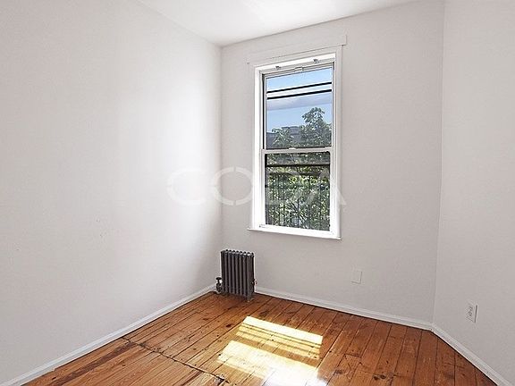 2nd image of 394 Manhattan Ave #3F