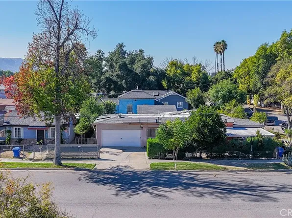 712 W 7th St, Pomona, CA 91766