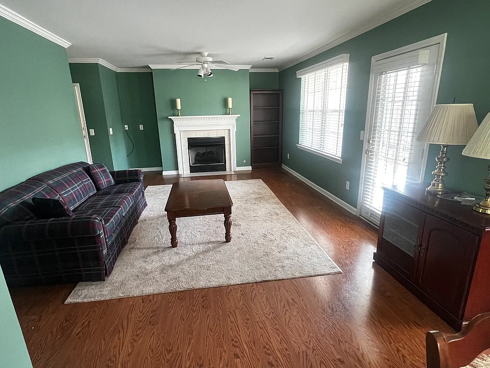 7241 Highway 70 S #102