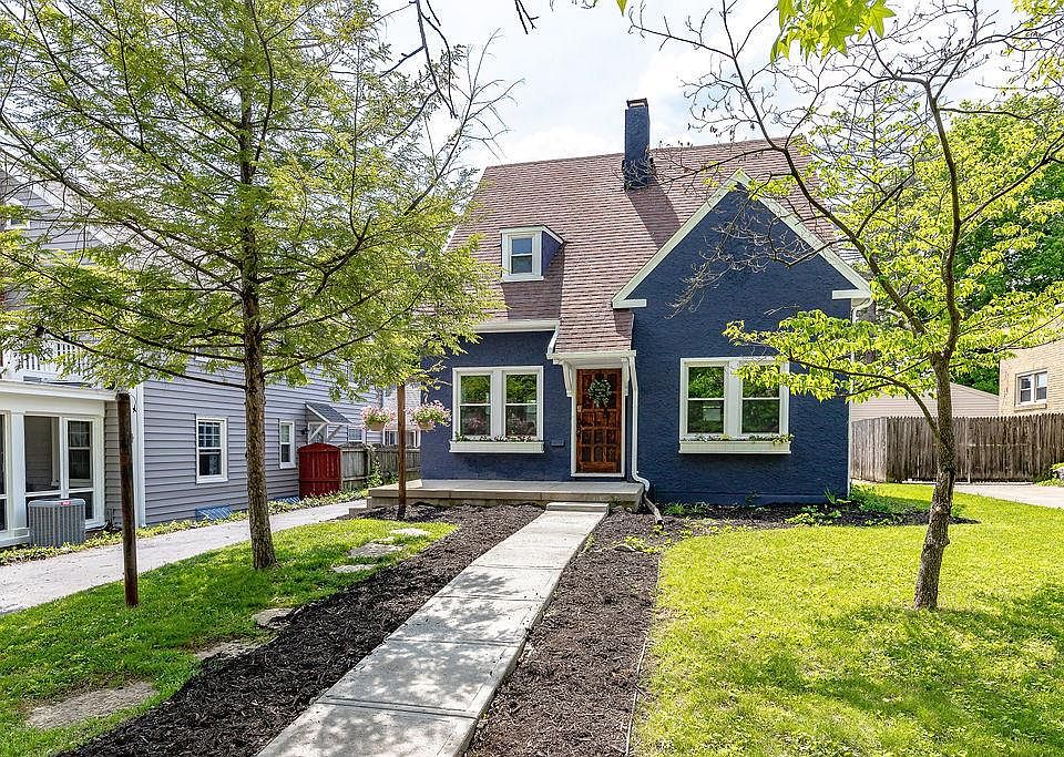1st image of 547 Emerson Ave