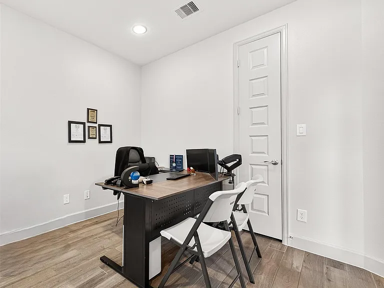 2506 Falling Fig Ln — Photo 7