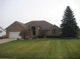 6294 Walton Heath Dr, Hudsonville, MI 49426