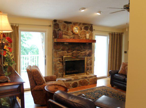 3rd image of 26018 Cornelius Dr