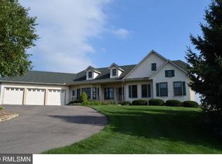 7900 Wind Ridge Trl, Mound, MN 55364