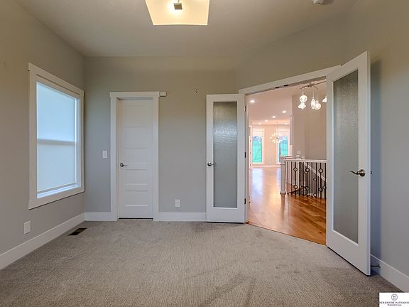 5th image of 3361 N 164th St