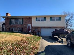 302 W Briarwood Ln, Columbia, MO 65203