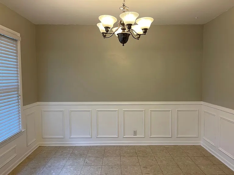 105 Kingston Dr — Photo 5