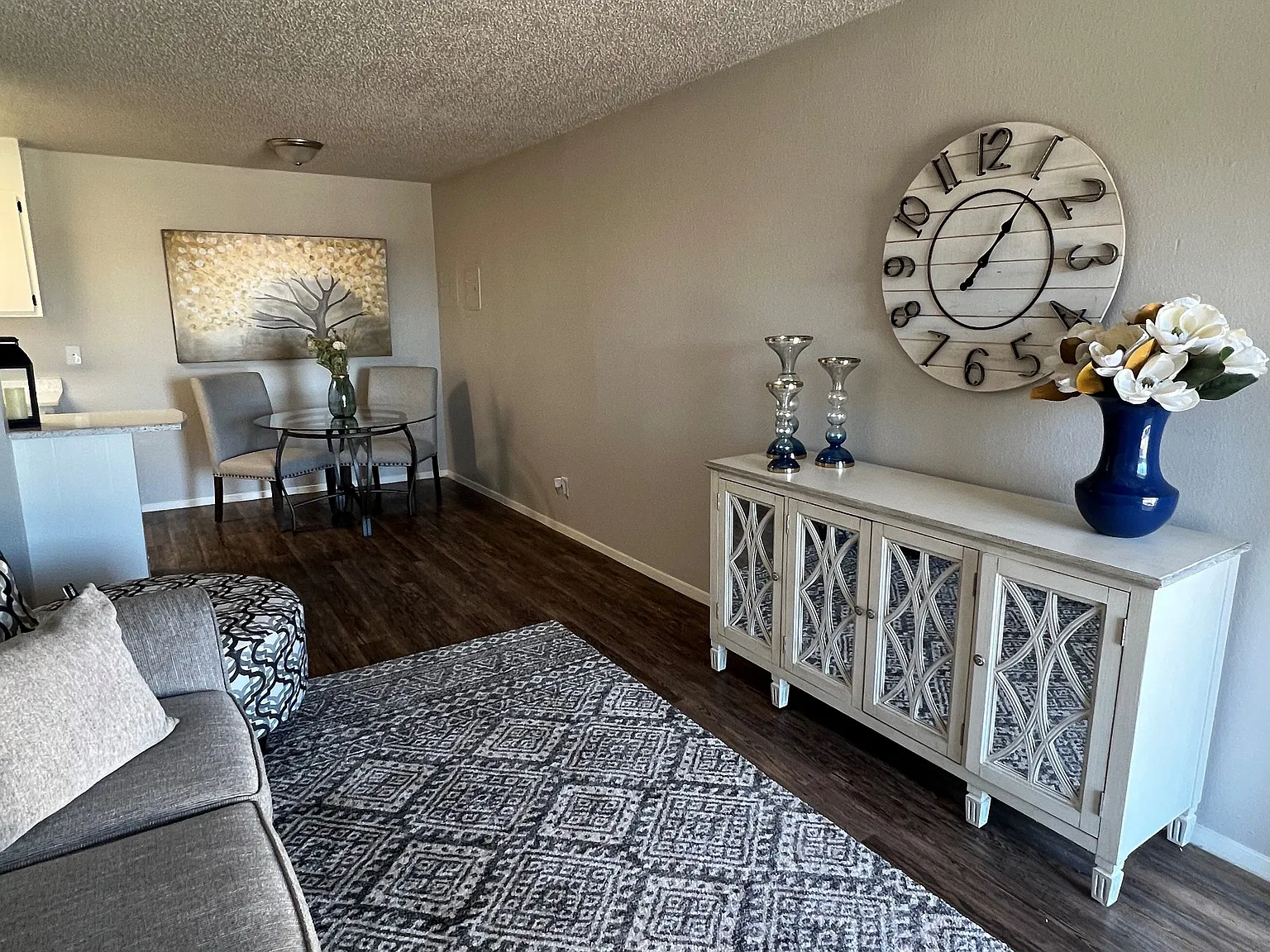 Jackson Way Apartments — Photo 2