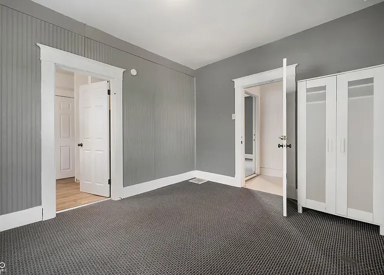 100 N Calvert St — Photo 5