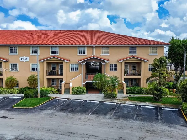 17455 NW 75th Pl APT 203, Hialeah, FL 33015