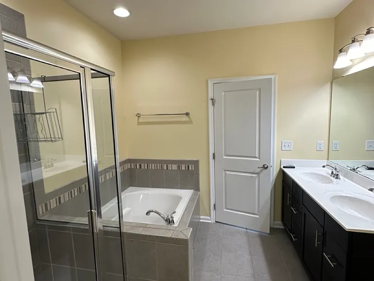 9622 Springholm Dr #1 — Photo 23